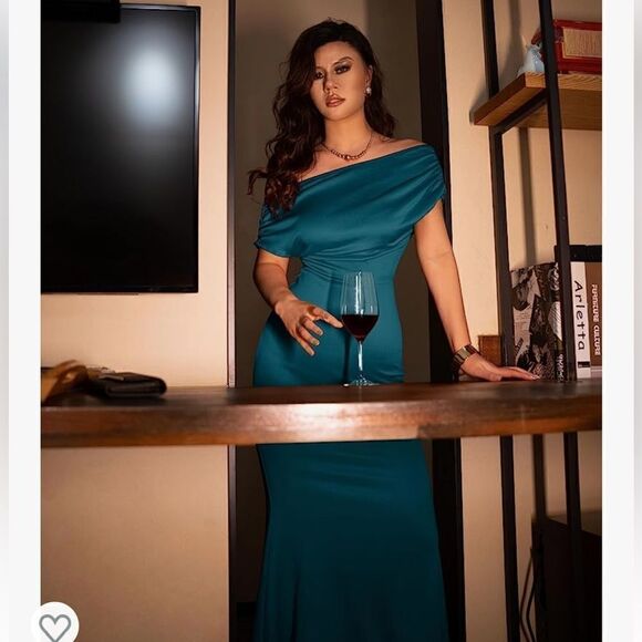 Elegant Sleeveless Off Shoulder Bodycon Long Formal Party Evening Dress - Picture 4 of 13